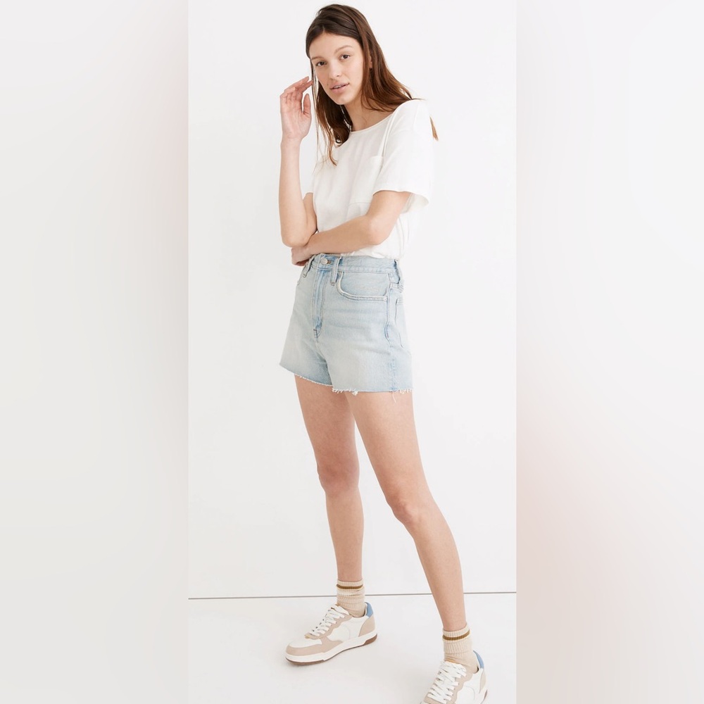Madewell The Momjean Short Short in Fitzgerald Wash